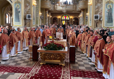 Заупокійна Літургія у 9 день від смерті декана Надвірнянського протопресвітеріату о. Андрія Бакоти